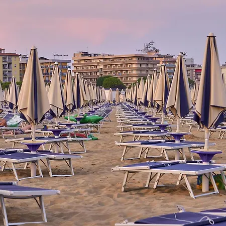 Fun And Relax By Our Flat-beahost * Bibione